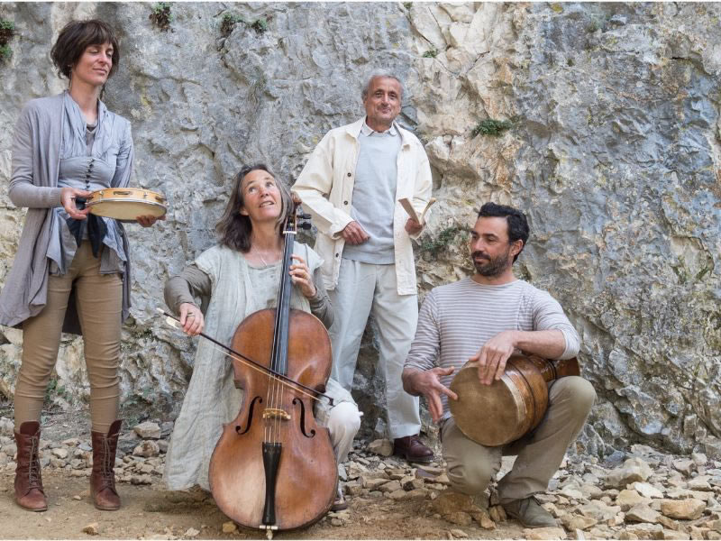 Provencal singers and instrumentalists  Marie Madeleine Martinet, Mario Leccia, actor Vincent Siano and cellist, Ruth Phillips